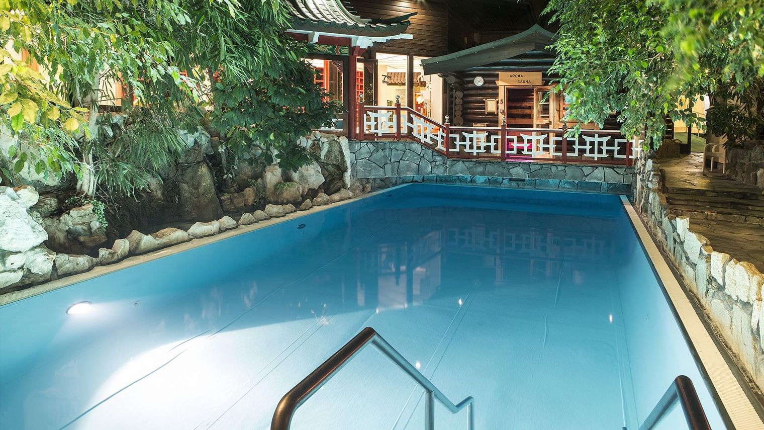 Taunus Therme - Saunabecken in Bad Homburg